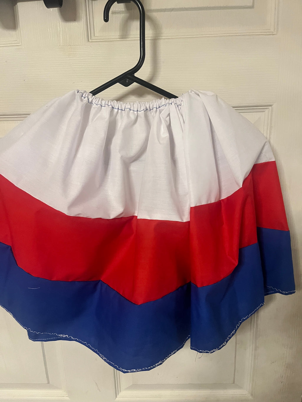 Petticoat (French: jupon) 3 colors